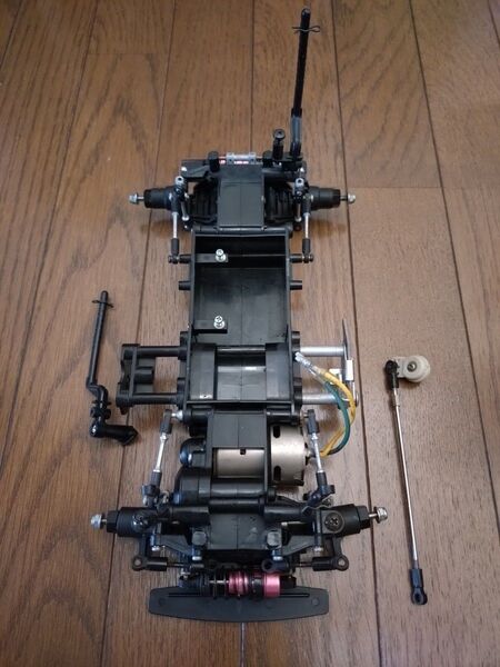 TAMIYA M-01シャーシ オプションパーツ付き