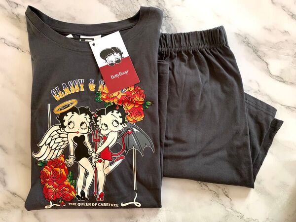 新品未使用 タグ付き BETTY BOOP ベティブープ ルームウェア パジャマ M