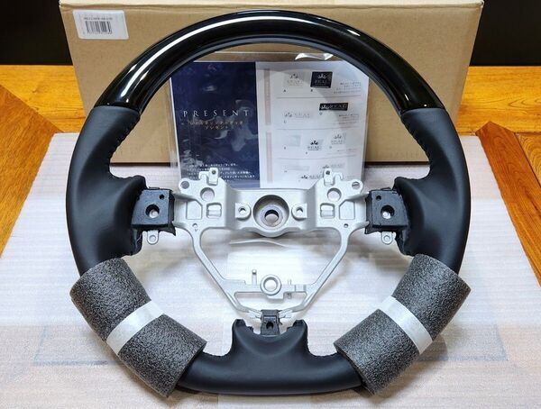 REAL│レアル│ステアリング│JB23W ジムニー JB43W MR31S ハスラー MH34S ワゴンR DA17W エブリイ