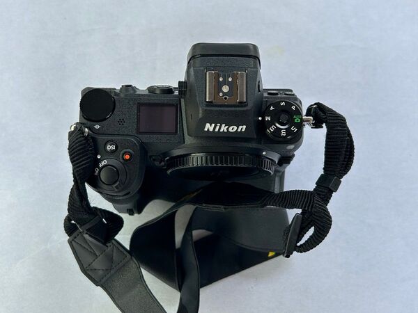 Nikon Z6IIボディ とMB-N11パワーバッテリーパック のセットの出品 ニコンNIKON Z 6II