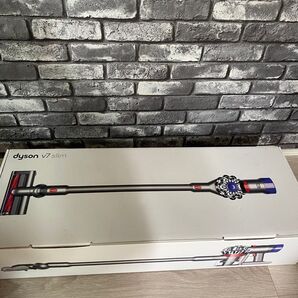 新品未使用 ダイソン 掃除機 Dyson V7 Slim SV11