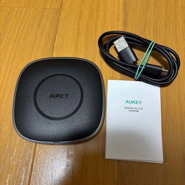 AUKEY ワイヤレス充電器 Graphite Lite 15W LC-C6S スマホ Quick Charge 3.0 オーキー