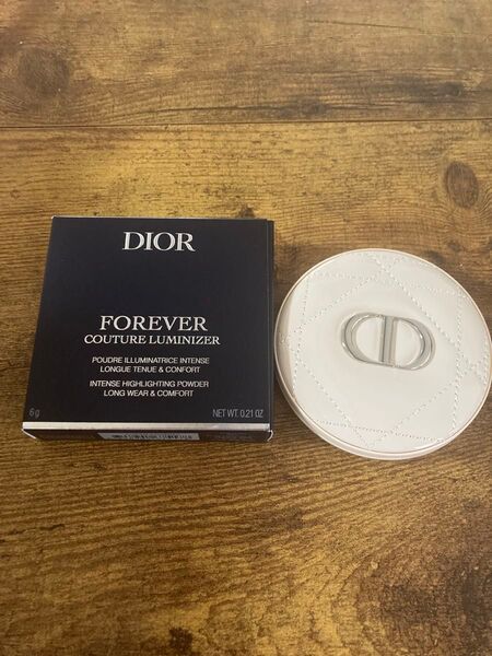 ディオールスキンフォーエバークチュールルミナイザー02ピンクグロウフェイスパウダー Dior