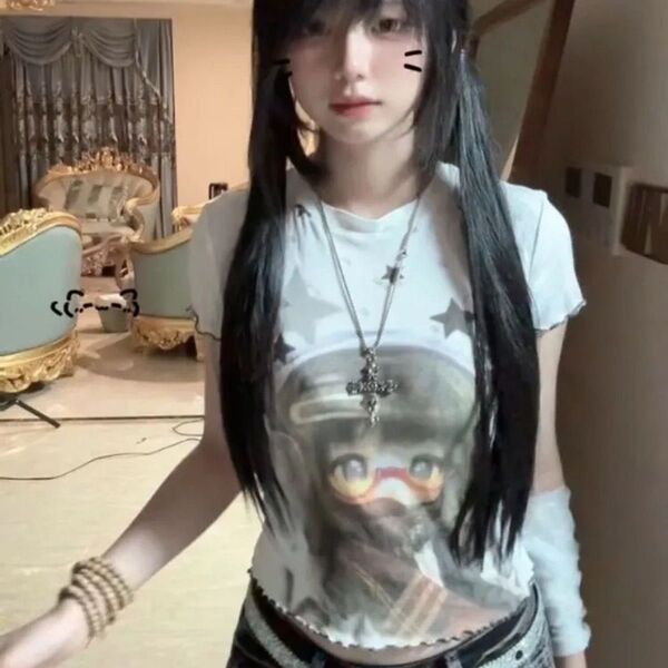【流行りのY2K】韓国風 平成ギャル アニメキャラクター プリント グランジ Tシャツ ピチT 新品未使用 Sサイズ