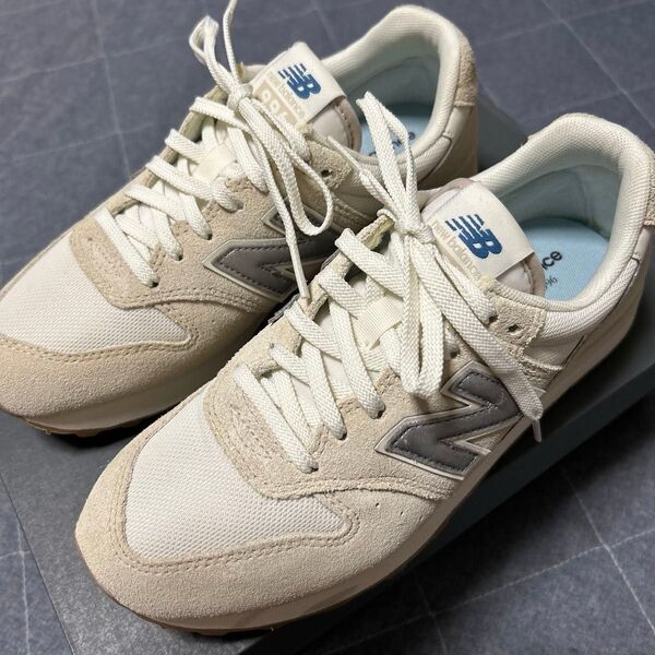 ニューバランスNew Balance WL996レディース スニーカー23.5㎝