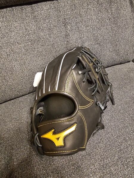 新品未使用 グローブ ミズノ 野球 MIZUNO 軟式 内野手用