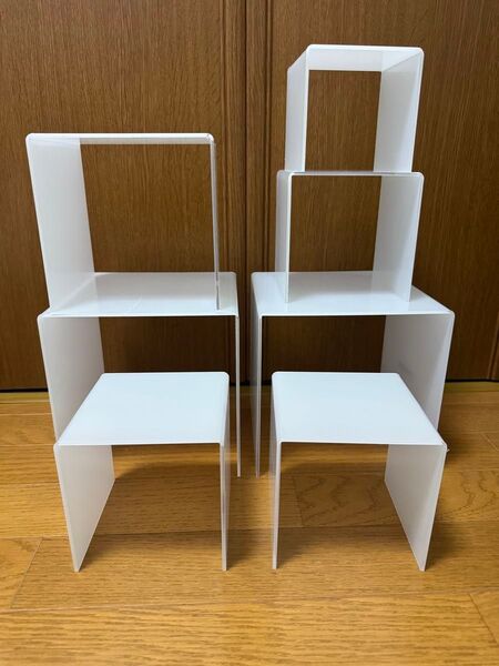 未使用 コの字型7個 アクリルスタンド 18㎝ 15㎝ 12㎝ 10㎝