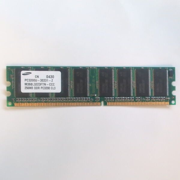 SAMSUNG PC3200 256MB DDRメモリ M368L3223FTN-CCC