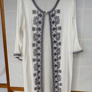 お値下げ! MALAIKA マライカ 刺繍 ホワイト ロングカーディガン フリーサイズ カーディガン ロング丈