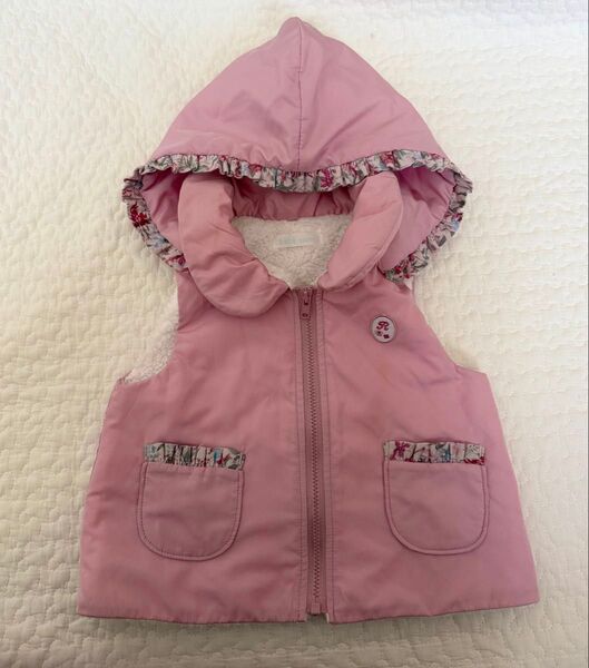60〜90サイズ bebe rturation ピンクダウンベスト フード付き