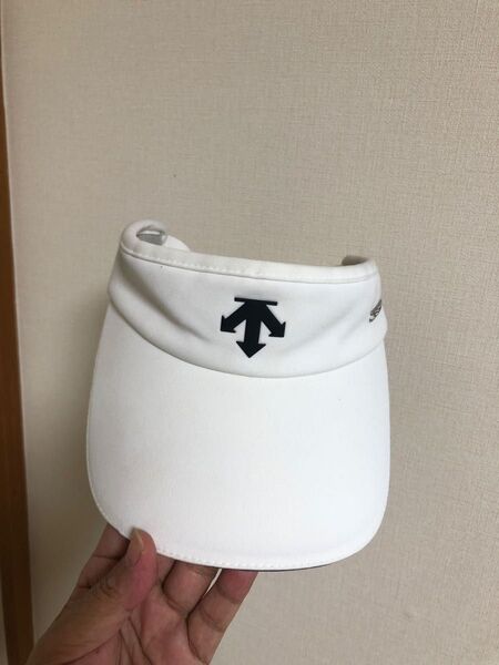 DESCENTE GOLF デサントゴルフ サンバイザー 白 ホワイト スポーツ