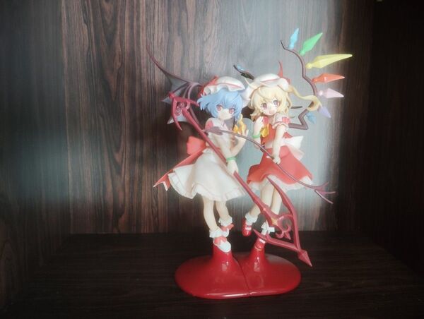 レミリア フランドール スカーレット フィギュア セガプライズ