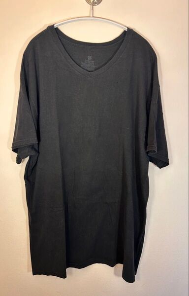 Hanes オーバーサイズ コットン Vネック Tシャツ 黒