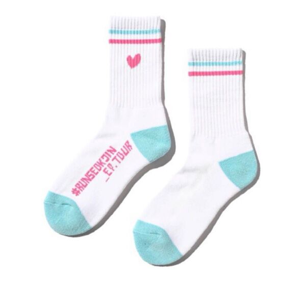 BTS ジン RUNSEOKJIN ep tour in Japan ソックス 靴下 POPUP JIN サイズ 日本限定