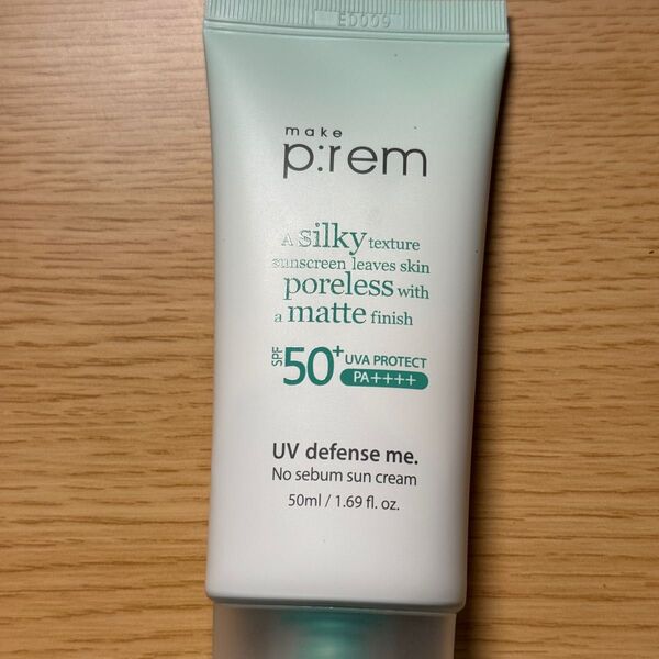 make p:rem UV defense me. 日焼け止め SPF50+ PA++++ メイクプレム make prem