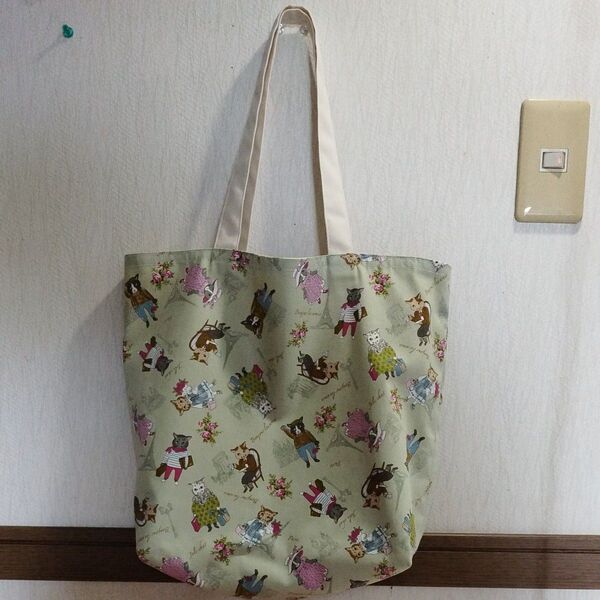 肩掛けトートバッグ サブバッグ ハンドメイド 洋服猫 くすみグリーン