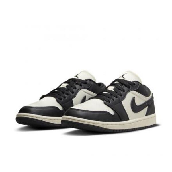 NIKE AIR JORDAN 1 LOW SE 27.5㎝