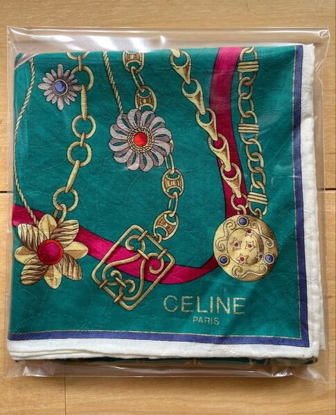 セリーヌ ハンカチ CELINE グリーン チェーン ベルト 高級 ブランド