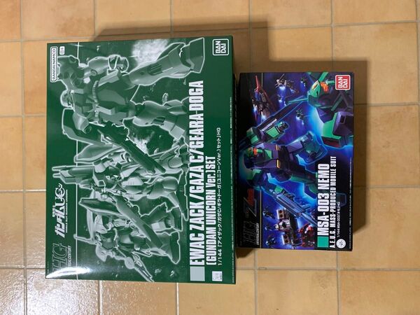 バンダイ プレミアムバンダイ ガンプラ 未組立 HG まとめて 2点セット(HG4体)