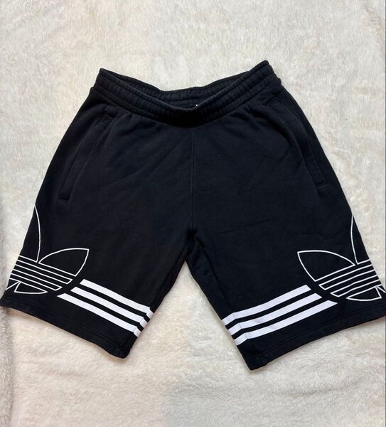 adidas originals ハーフパンツ 黒 アディダス オリジナルス S