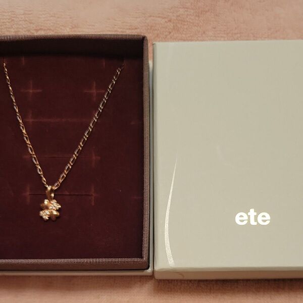 ete クローバーネックレス