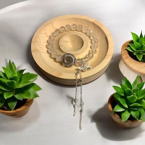 水晶ブレスレット 蝶のゆらゆらチャーム付き 天然石 シンプル 一点もの 未使用新品 パワーストーン