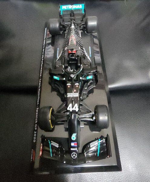 ビッグスケールF1コレクション 19号 MERCEDES-AMG F1 W11 EQ PERFORMANCE ルイス・ハミルトン
