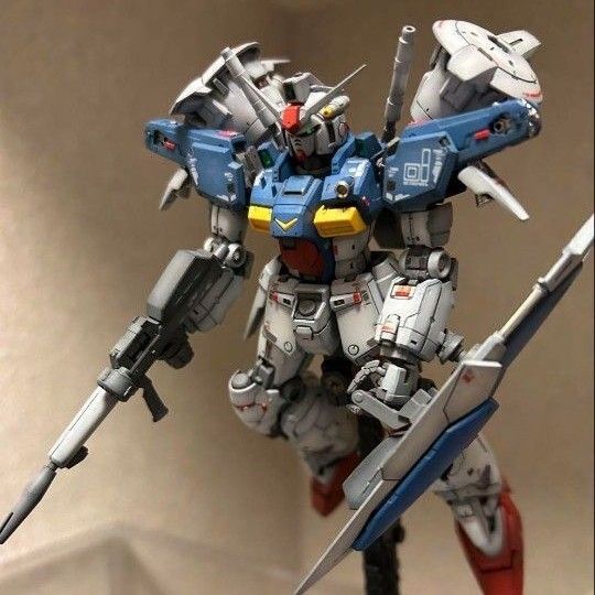 RG 1/144 ガンダム試作1号機 フルバーニアン 塗装済み完成品