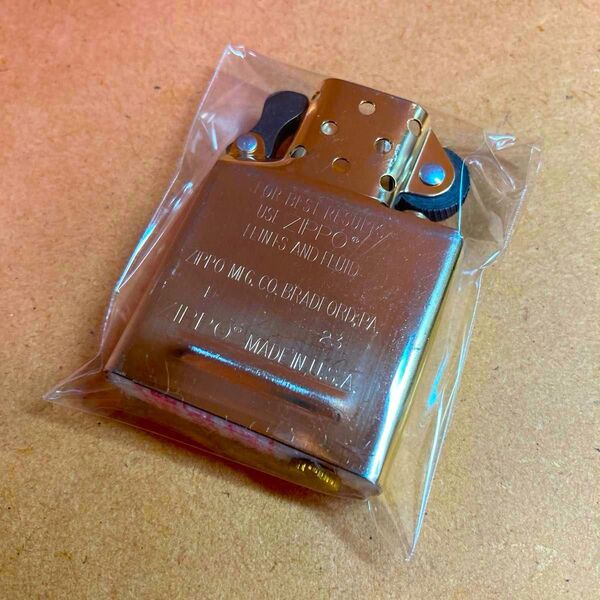 4【条件値下げあり】未使用 ZIPPO ジッポー インサイドユニット インナー ゴールド 金 中身 交換用 レギュラーサイズ 1個