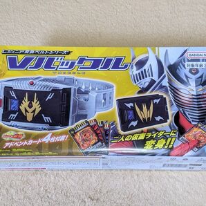 【即決・新品・送料無料】 Vバックル レジェンド変身ベルトシリーズ 仮面ライダー龍騎 ナイト アドベントカード バンダイ