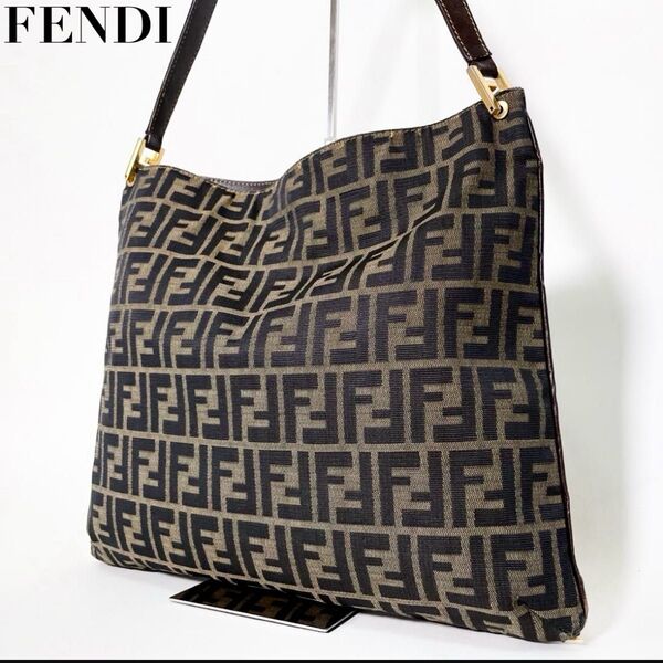 FENDI フェンディ ショルダーバッグ ワンショルダー ズッカ柄 ブラウン 茶系 レディース メンズ 正規品 キャンバス レザー