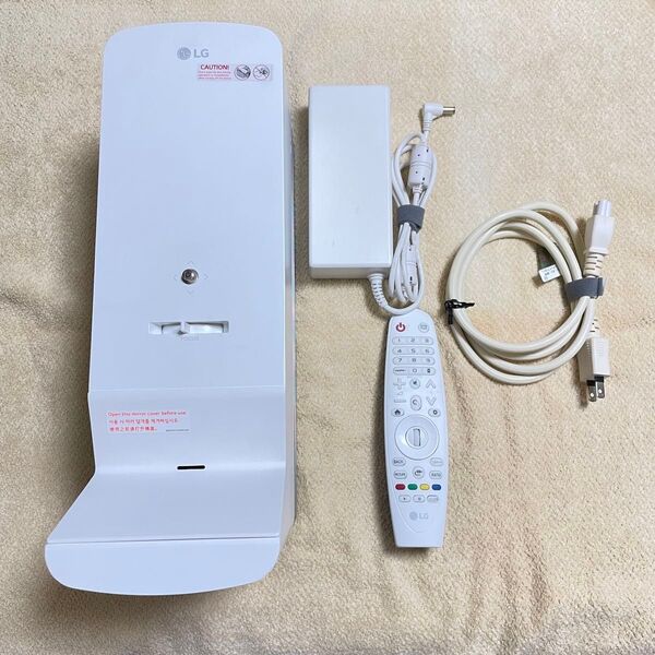 LG プロジェクター HF85LS