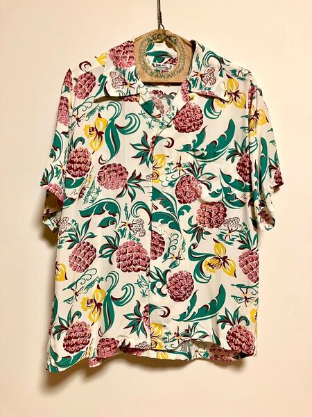 【SUN SURF】サンサーフ アロハシャツ Mサイズ パイナップル柄 半袖