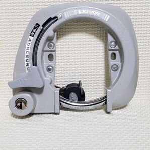 ブリヂストン 一発二錠用 直取付サークル錠(アルベルト,電動自転車(バッテリー錠付いていません)等) カギ3本 未使用品