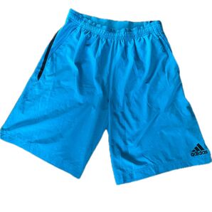 adidas ハーフパンツ 水色 メンズ