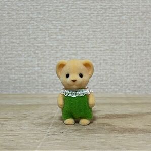 シルバニアファミリー ライオンの赤ちゃん みどりのお洋服