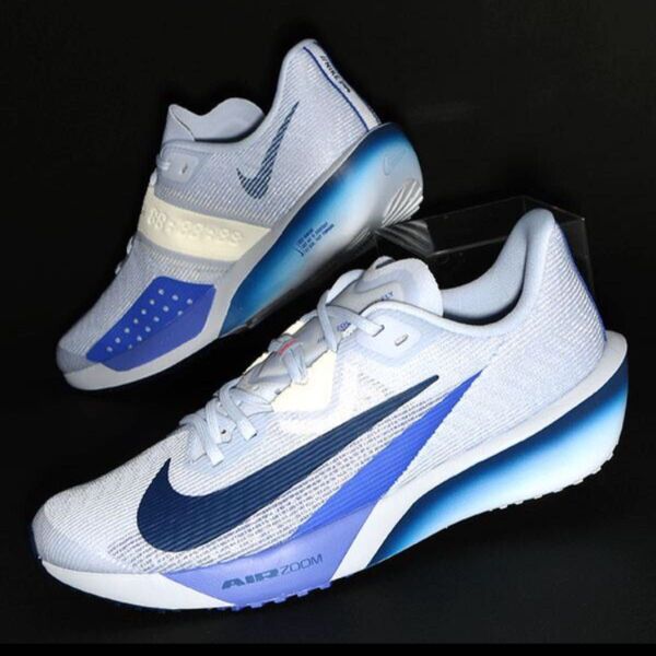 NIKE エアズームライバルフライ4