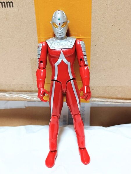 ウルトラアクションフィギュア ウルトラセブン 身長約16cm ウルトラヒーローシリーズ 円谷ヒーロー バンダイ 特撮 当時物