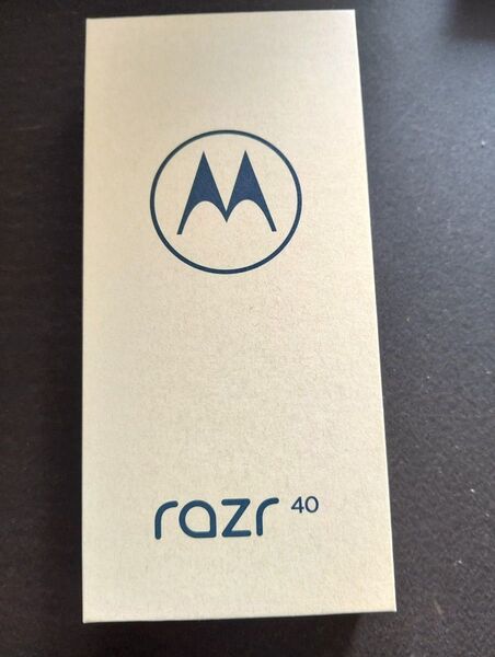 motorola razr 40 6.9インチ メモリー8GB ストレージ256GB セージグリーン