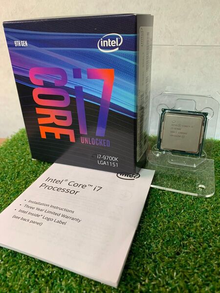 CPU Intel Core-i7 9700K *動作良好* LGA1151