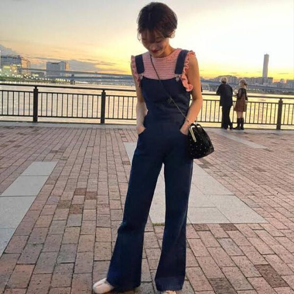 訳あり*Bibiy.バックリボンサロペットデニムサロペットハートチャームnugu ZARA オールインワン サロペット