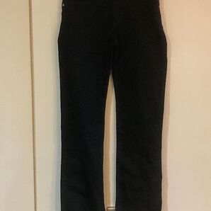 11-ZARA ブラックジーンズ