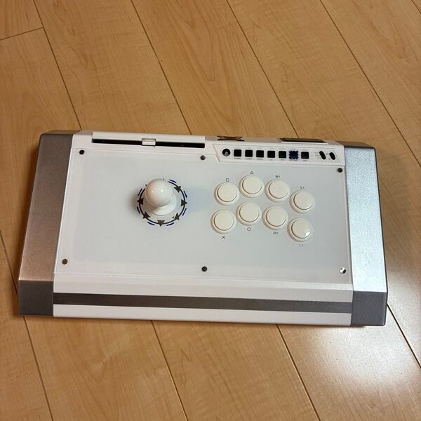 キレイLED仕様 PS4/PS3/PC対応 QANBA ジョイスティック型コントローラー アケコン ホワイト Q3-PS4-01E