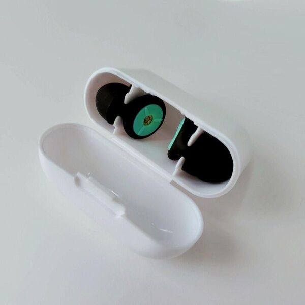 耳栓 睡眠用 完全防音 安眠 ノイズキャンセリング 遮音値40dB 水洗い可能 ブラック