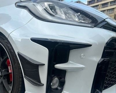 GRヤリス用マイナーチェンジ前用HKSカーボン製カナード