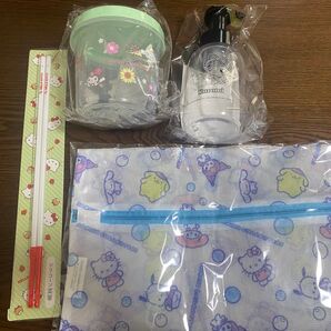 洋服の青山ノベルティ 非売品 サンリオキャラクターズグッズ4点