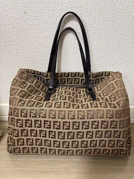 FENDI フェンディ バッグ キャンバストートバッグ 美品