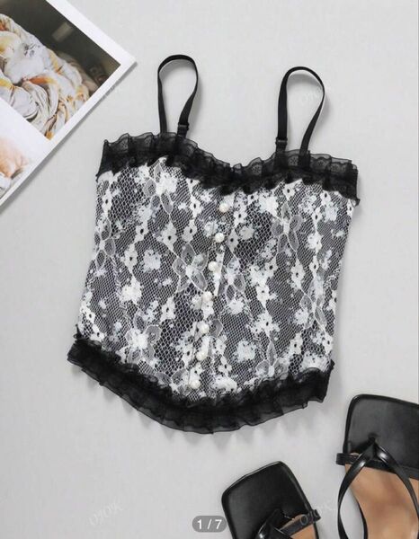 SHEIN 小花柄 フリルトリム キャミソール ビスチェ レース パール 黒