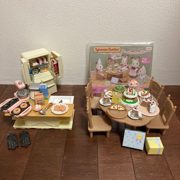シルバニアファミリー Party Set 冷蔵庫セット(5ドア) アイランドキッチン 家具 3種類セット