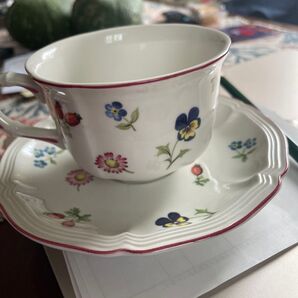 花柄 カップ&ソーサー 2客セット